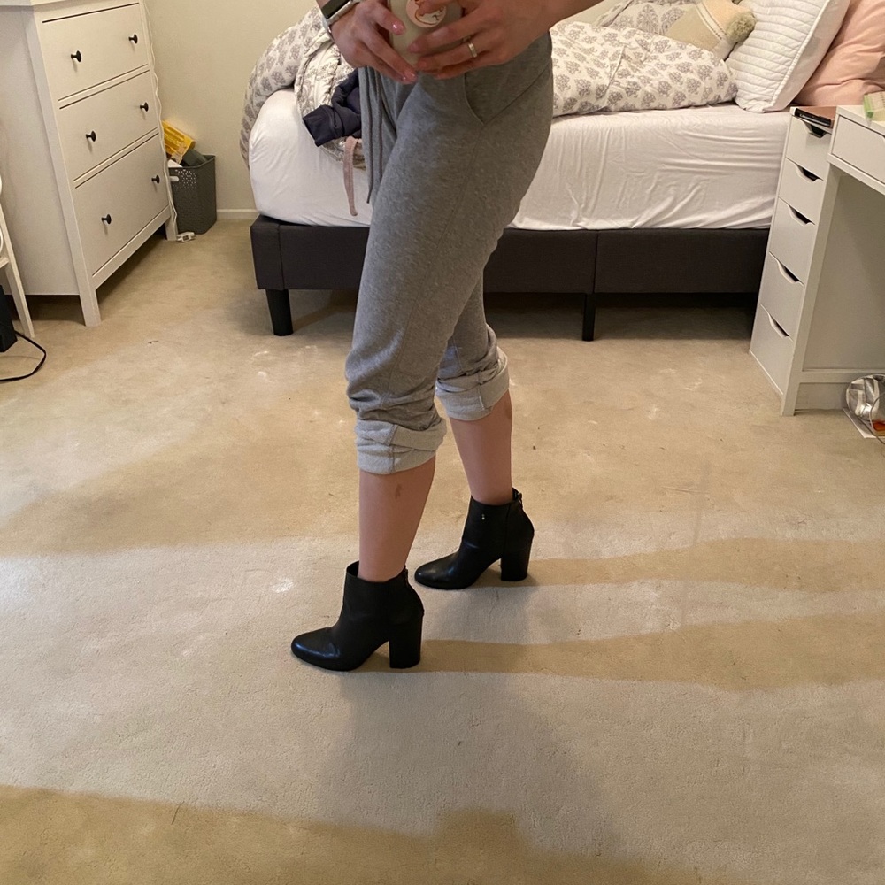 Steve Madden leather booties